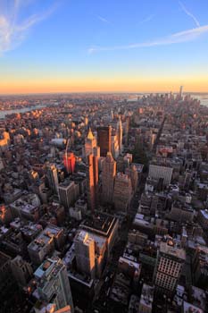 <b>USA, New York City</b>, Cityscape from Empire State Building