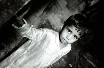 <b>India, Delhi</b>, Indian boy